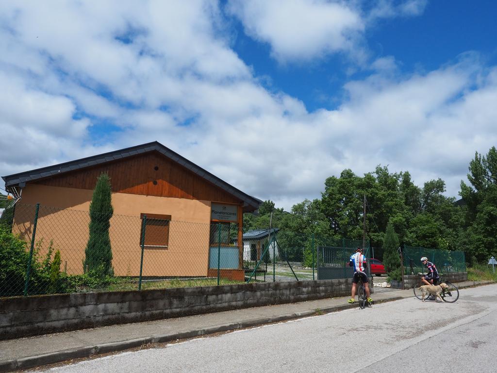 Planet Ancares Candín Exterior foto